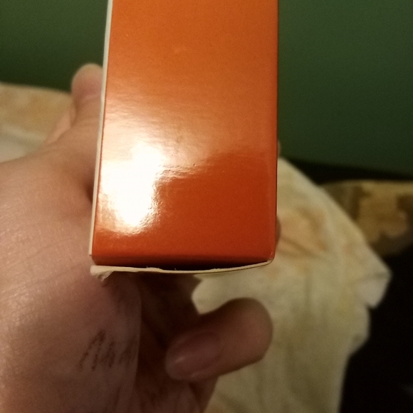 Xtreme Tech 4 Port Type-C Hub USB 2.0 with Power Switches Sealed - Picture 12 of 13